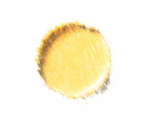 Butter Yellow Shade in Women's Fashion: Styling Tips, Trend Influence, and Versatile Pairings
