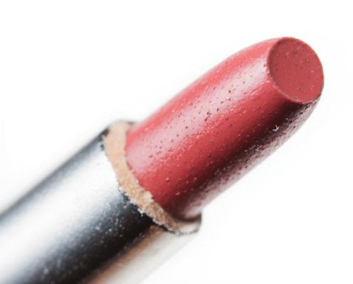 Lip Blurring in Beauty: Techniques, Trends, and Product Recommendations
