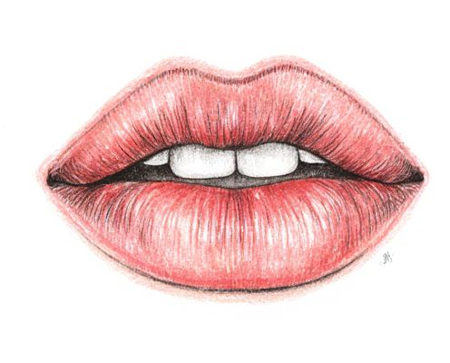 Lip-Plumping Gloss in Personal Care: Benefits, Application, and Safety