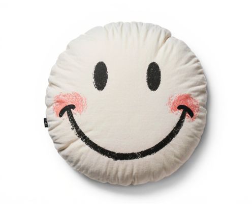 Smiley Face Pillows in Homeware: Design Trends, Material Choices, and Interior Styling